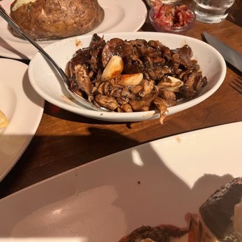Del Frisco's Double Eagle Steakhouse - Sautéed mushrooms - Steakhouses Near Me - Washington, DC, District of Columbia Del Frisco's Double Eagle Steakhouse - Sautéed mushrooms - Steakhouses Near Me - Washington, DC, District of Columbia