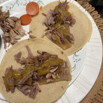 Chubby´s carnitas - Food Trucks Near Me - Bakersfield, California