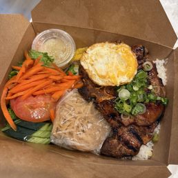 My takeout was well packed. This is the R9. SPECIAL COMBO W/ BROKEN RICE