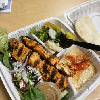 Quebobs Restaurant - Chicken Kabob - Mediterranean Near Me - Los Angeles, California
