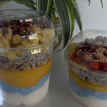 Bowls Superfoods - Large & Medium Lahaina - Acai Bowls Near Me - St. George, Utah