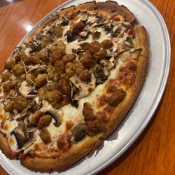 Megatoppers - 9" gluten-free sausage and mushroom!