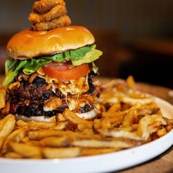 Union Pub Company - Double Up Burger