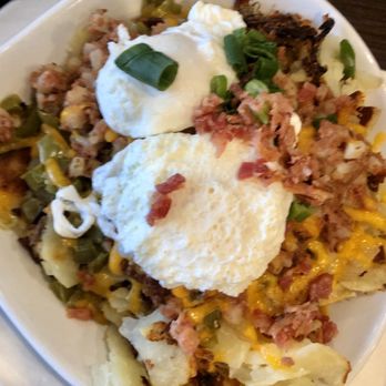 Broken Yolk Cafe - Country skillet - Breakfast & Brunch Near Me - Orange, California Broken Yolk Cafe - Country skillet - Breakfast & Brunch Near Me - Orange, California