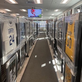 Hobby Shop Bothell MILL CREEK SPORTS - Updated July 2026 - 42 Photos & 59 Reviews - 13616 ...