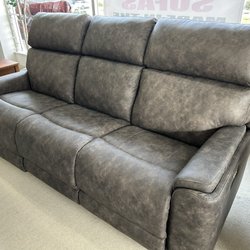 Woodry's Furniture - Great sofa