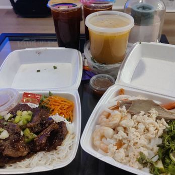 Pho Da Lat - Korean Short Ribs Vermicelli/Bun Bo Dai Han, Crab Meat Udon Soup/Banh Canh Cua, Thai Tea - Vietnamese Near Me - Las Vegas, Nevada