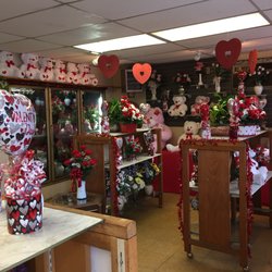 Wagland Flower Shop & Greenhse