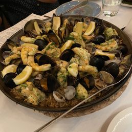 Paella de Mariscos Paella de Mariscos