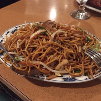 Green Tea Chinese Restaurant - Vegetable lo mein - Chinese Near Me - Lynn, Massachusetts Green Tea Chinese Restaurant - Vegetable lo mein - Chinese Near Me - Lynn, Massachusetts