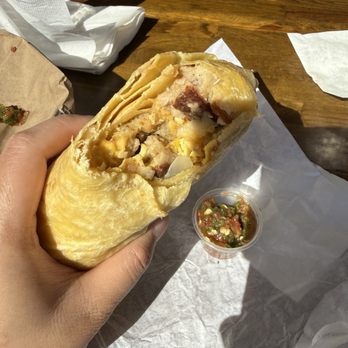 Corner Cottage - American Near Me - Burbank, California