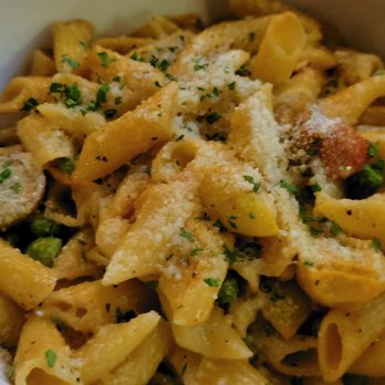 Italian Disco - Blackened pasta with peas and tomatoes - Pizza Near Me - Baltimore, Maryland Italian Disco - Blackened pasta with peas and tomatoes - Pizza Near Me - Baltimore, Maryland