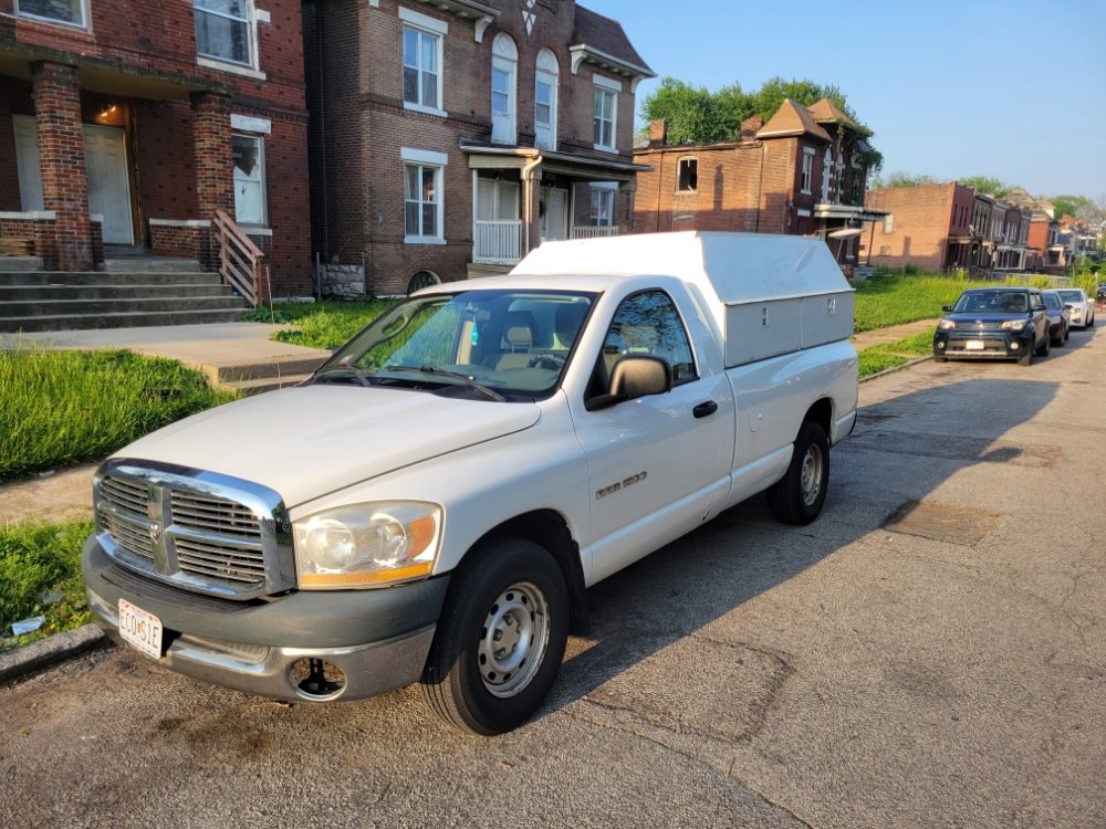 Eds Lawn & Landscape - tree service in Saint Louis, MO