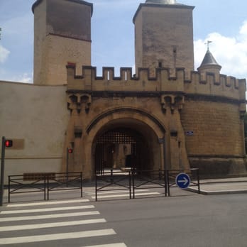 Porte des Allemands - Landmarks & Historical Buildings Near Me