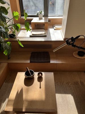 FLOATING MOUNTAIN Tea House |2nd FLOOR| by null