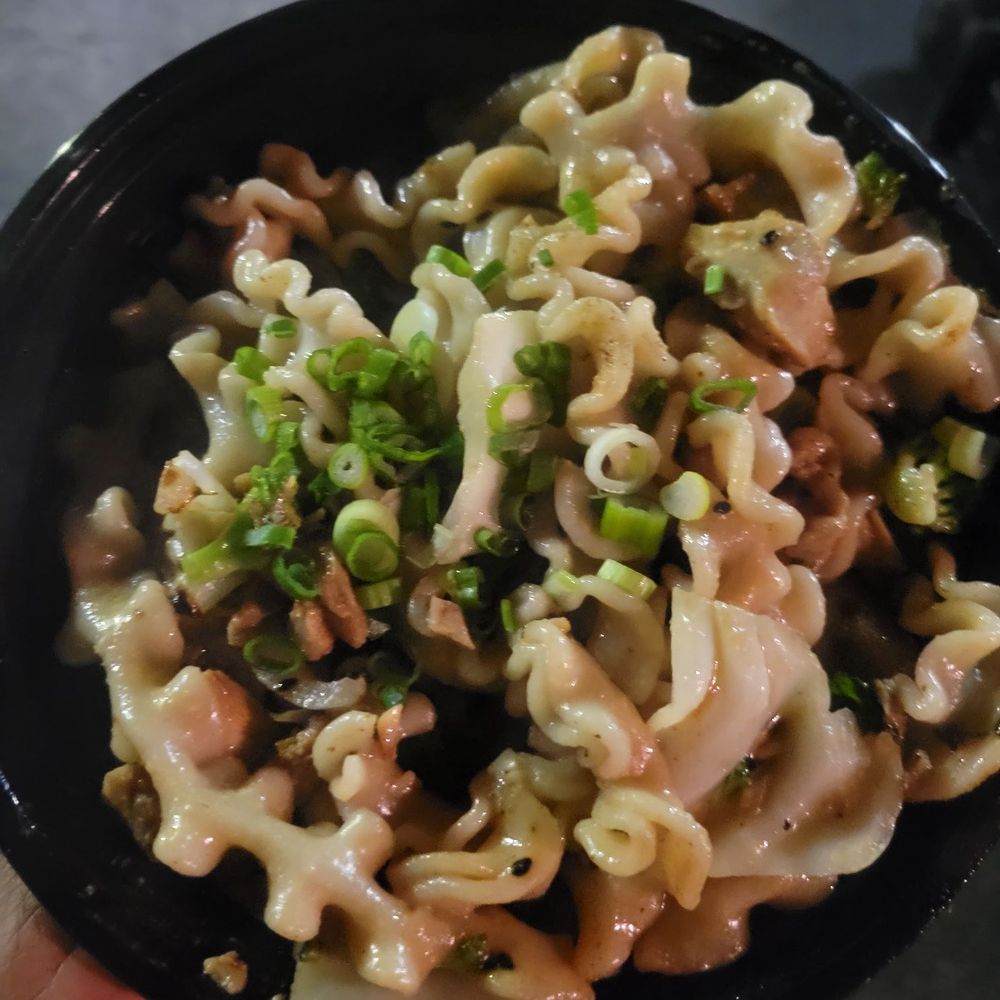 Red Panda Noodle - Garlic Noodles - Noodles Near Me - Orlando, Florida Red Panda Noodle - Garlic Noodles - Noodles Near Me - Orlando, Florida