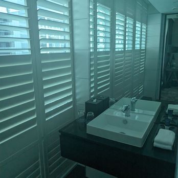 Four Points by Sheraton Auckland - Bathroom - Hotels Near Me - Auckland, AUK