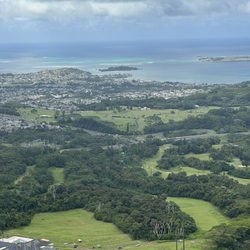 Casablanca Express - This is the Nu'vanu Pali State Wayside which over look Honolulu