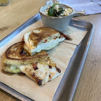 101 Craft Kitchen - New American Near Me - Carmel, Indiana