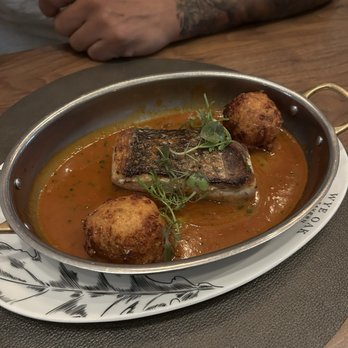 Wye Oak Tavern - Rockfish - Bars Near Me - Frederick, Maryland Wye Oak Tavern - Rockfish - Bars Near Me - Frederick, Maryland