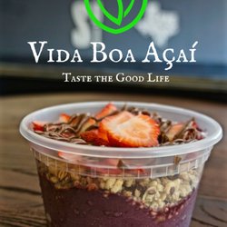 Vida Boa Acai - Meet the Love Tap- Açaí, granola, honey, and strawberries, topped with a Nutella drizzle. It is the perfect pe