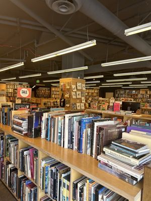 Hennessey + Ingalls by null