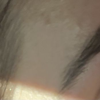 My Perfect Brows - Tiny way above my brow and uneven on the tail of the brow - Threading Services Near Me - Los Angeles, California