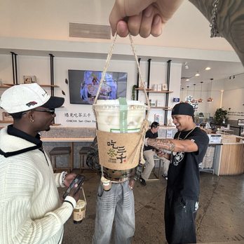 Chicha San Chen - Teaaa and friends - Bubble Tea Near Me - Cupertino, California Chicha San Chen - Teaaa and friends - Bubble Tea Near Me - Cupertino, California