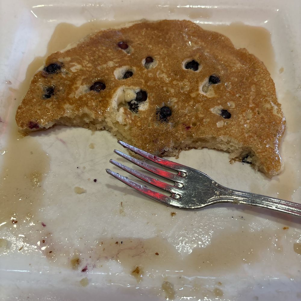 Charlie’s Restaurant - Fruity pancakes - Diners Near Me - Saint Clair Shores, Michigan Charlie’s Restaurant - Fruity pancakes - Diners Near Me - Saint Clair Shores, Michigan