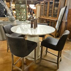 Latitudes Furniture