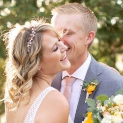 Moi Lash Spa - Lash extensions on this beautiful bride