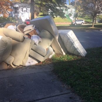 Leo Junk Removal - Junk Removal & Hauling Near Me - Annandale, Virginia
