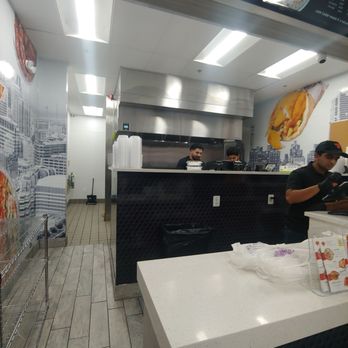 Naz's Halal - Kitchen - Halal Near Me - Potomac Falls, Virginia