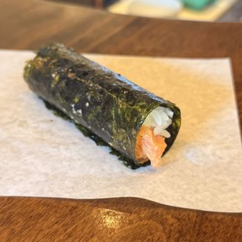 Yunomi Handroll - Salmon roll - Sushi Bars Near Me - Los Angeles, California Yunomi Handroll - Salmon roll - Sushi Bars Near Me - Los Angeles, California