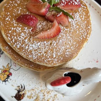 Breakfast Republic - Breakfast & Brunch Near Me - Culver City, California
