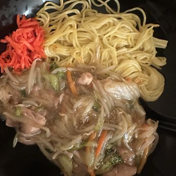 Daichan - Yakisoba noodle with chicken (Ankake Style) - Japanese Near Me - Studio City, California Daichan - Yakisoba noodle with chicken (Ankake Style) - Japanese Near Me - Studio City, California