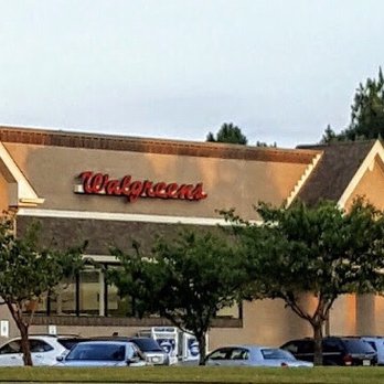 Walgreens - Exterior of building - Drugstores Near Me - Bartlett, Tennessee Walgreens - Exterior of building - Drugstores Near Me - Bartlett, Tennessee