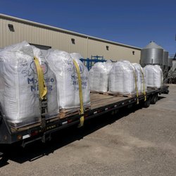 Freight City Logistics - Need dependable freight shipping? We provide secure, on‑time transport for equipment, materials, vehicles, and specialty cargo nationwide.