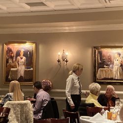 Sanzari's New Bridge Inn - Dining Room