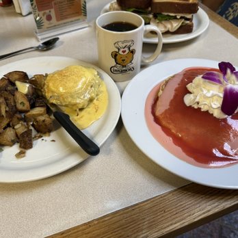 Cinnamon's Restaurant - Crab Cake Bene 1/2 and 1 PC Guava Pancake - Pancakes Near Me - Kailua, Hawaii Cinnamon's Restaurant - Crab Cake Bene 1/2 and 1 PC Guava Pancake - Pancakes Near Me - Kailua, Hawaii
