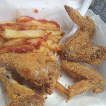 Quickie’s Burgers, Wings & Seafood - Burgers Near Me - Dania Beach, Florida Quickie’s Burgers, Wings & Seafood - Burgers Near Me - Dania Beach, Florida