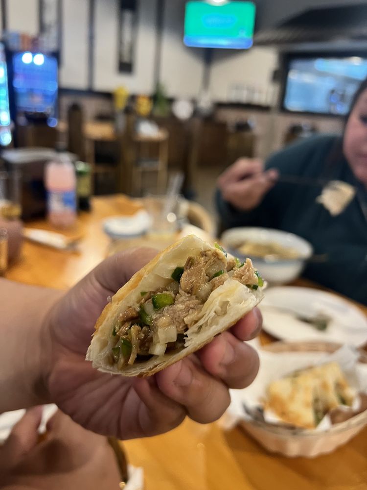 GOLDEN LANZHOU BOWLS Updated June 2024 94 Photos & 13 Reviews