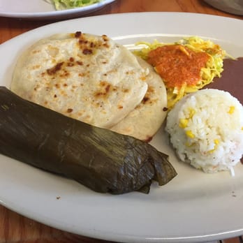 El Rinconcito Cafe - Papusa and tamale platter - Salvadoran Near Me - Washington, DC, District of Columbia El Rinconcito Cafe - Papusa and tamale platter - Salvadoran Near Me - Washington, DC, District of Columbia