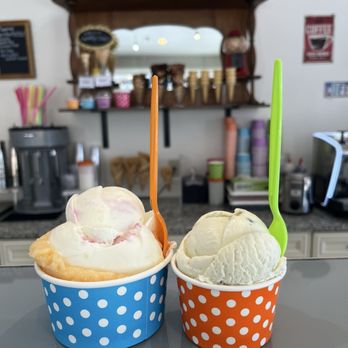 Rocky Rd Ice Cream - Ice Cream & Frozen Yogurt Near Me - Sedona, Arizona Rocky Rd Ice Cream - Ice Cream & Frozen Yogurt Near Me - Sedona, Arizona