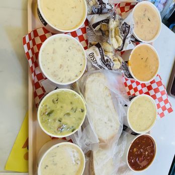 Pike Place Chowder - 8 8-Sampler Extravaganza - Seafood Near Me - Seattle, Washington Pike Place Chowder - 8 8-Sampler Extravaganza - Seafood Near Me - Seattle, Washington