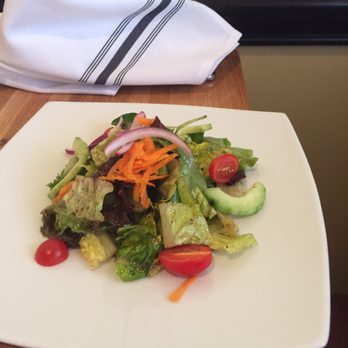 MaBella - Garden salad great dressing - Bars Near Me - Commack, New York MaBella - Garden salad great dressing - Bars Near Me - Commack, New York