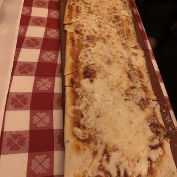 Maggiano's - Cheese Flatbread Pizza - Italian Near Me - Overland Park, Kansas