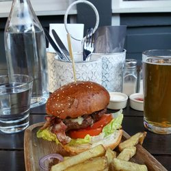 Coalfire Barbecue Bar - Bacon, cheese burger