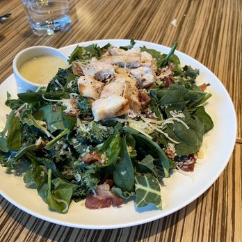 The Lobby Bar - Waldorf Salad - American Near Me - Miramar Beach, Florida
