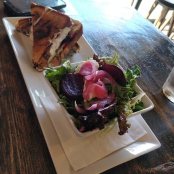 Three Vikings - Pubs Near Me - Edmonton, Alberta Three Vikings - Pubs Near Me - Edmonton, Alberta